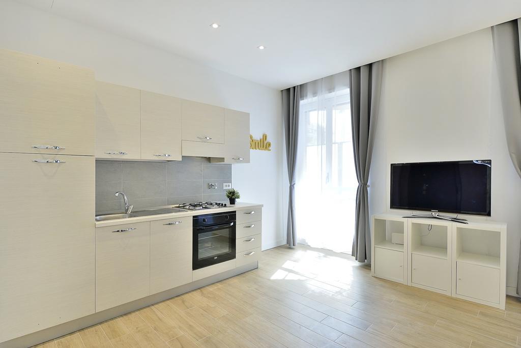 New Romantic Trastevere Apartment Dış mekan fotoğraf